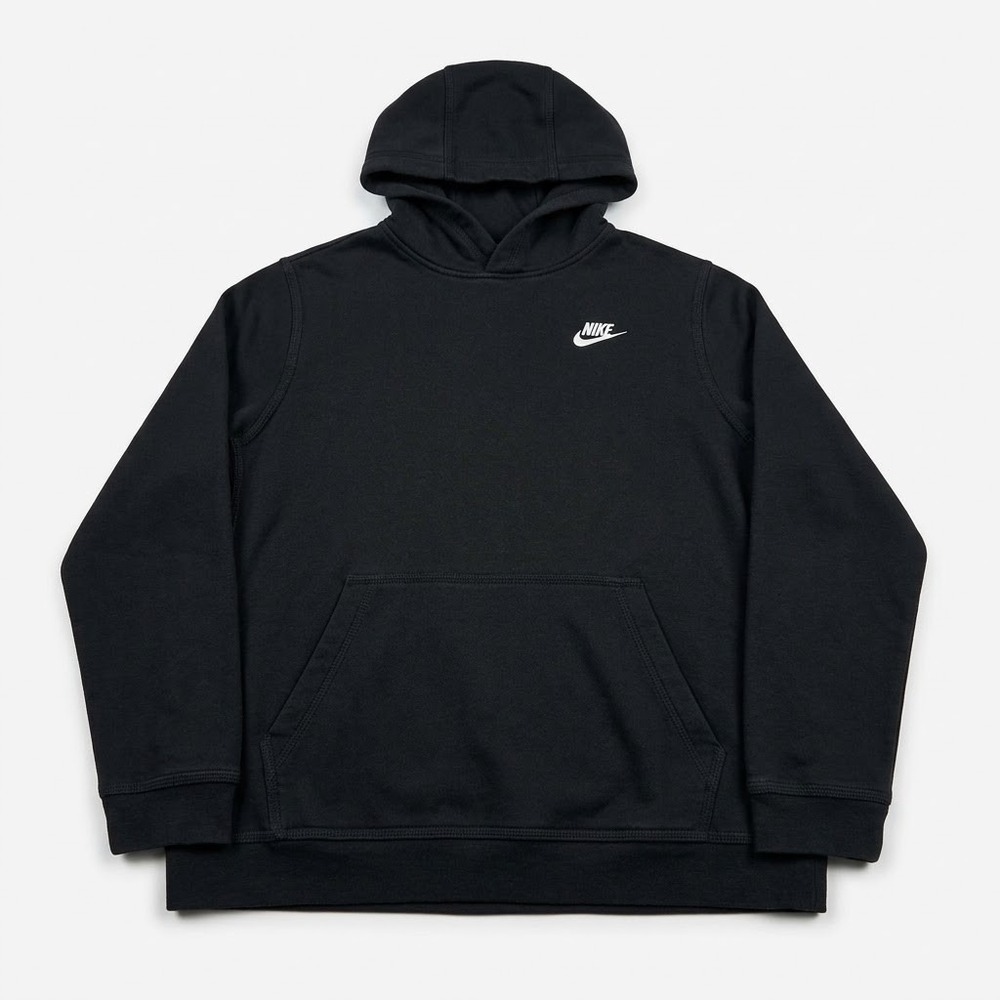 Nike Boys Youth XL 18-20 Black Club Fleece Pullover Hoodie Swoosh Logo Pocket